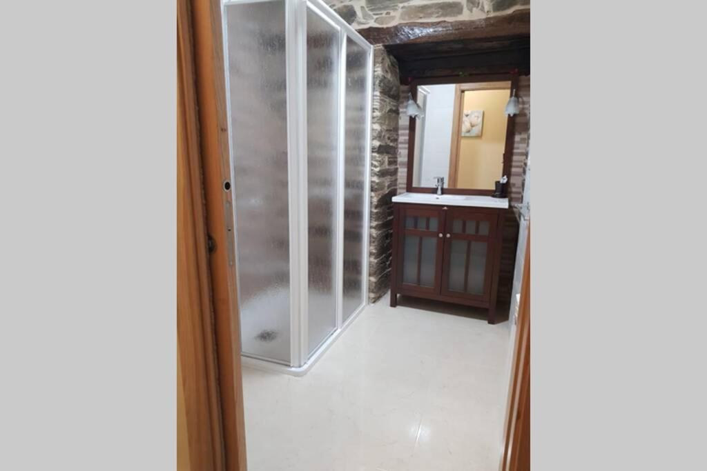 Apartamento Con Vistas Al Rio A Solaina Samos Ngoại thất bức ảnh